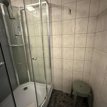 Bytoppen Of The Island